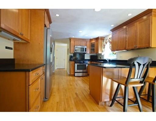 16 True Ln, Georgetown, MA 01833 photo 4