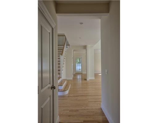2 Dutchmans Path, Mashpee, MA 02649 photo 9