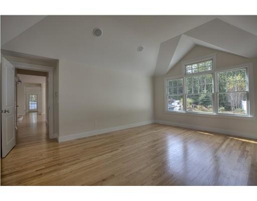 2 Dutchmans Path, Mashpee, MA 02649 photo 11