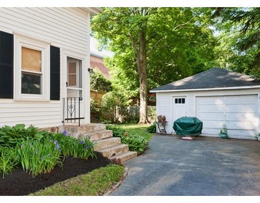 15 Dunn Pl, Dedham, MA 02026 photo 3
