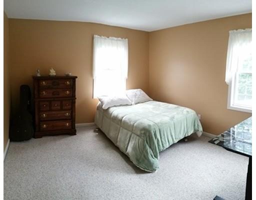 128 Devon Ter, Westfield, MA 01085 photo 25