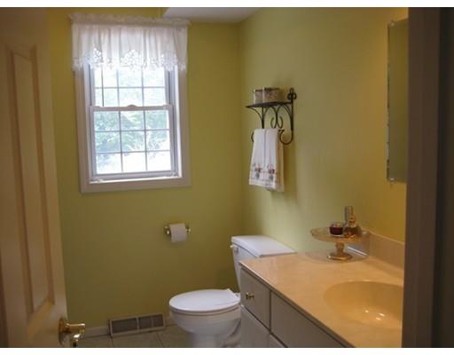 128 Devon Ter, Westfield, MA 01085 photo 20