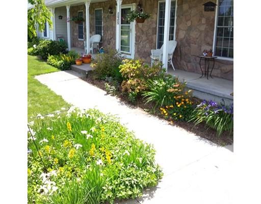 128 Devon Ter, Westfield, MA 01085 photo 4