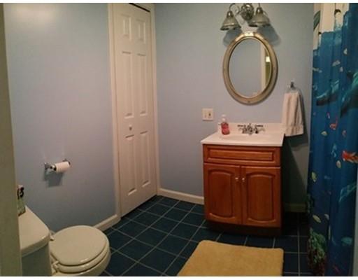 128 Devon Ter, Westfield, MA 01085 photo 28