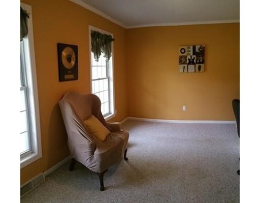 128 Devon Ter, Westfield, MA 01085 photo 15
