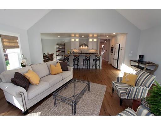 14 Cross Rd, Mashpee, MA 02649 photo 9