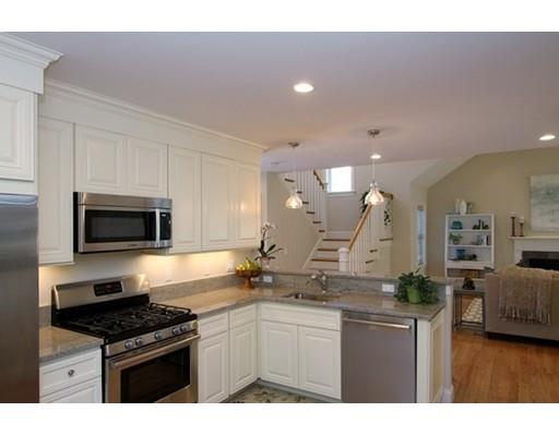 12 Cross Rd, Mashpee, MA 02649 photo 8