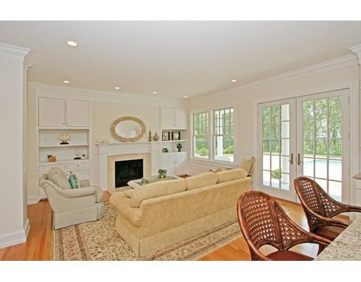 66 Coastline Dr, Mashpee, MA 02649 photo 11