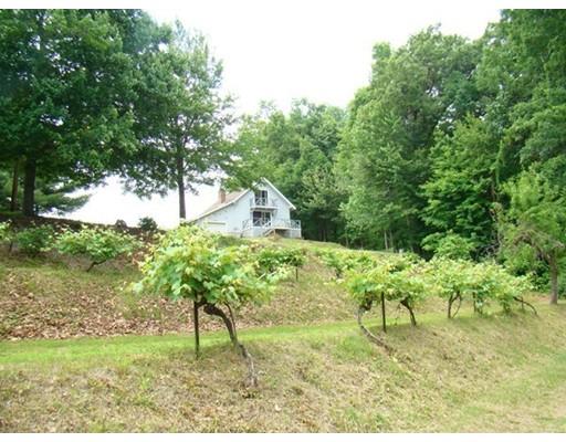 554 E Mountain Rd, Westfield, MA 01085 photo 28