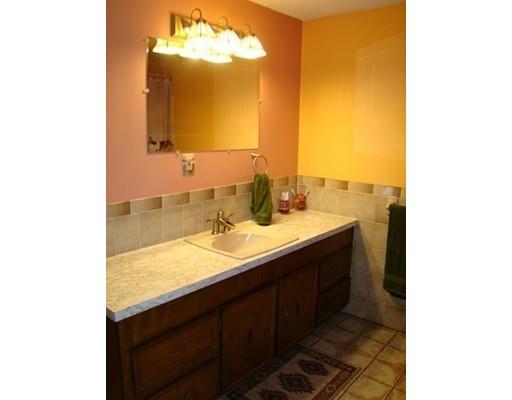 554 E Mountain Rd, Westfield, MA 01085 photo 19