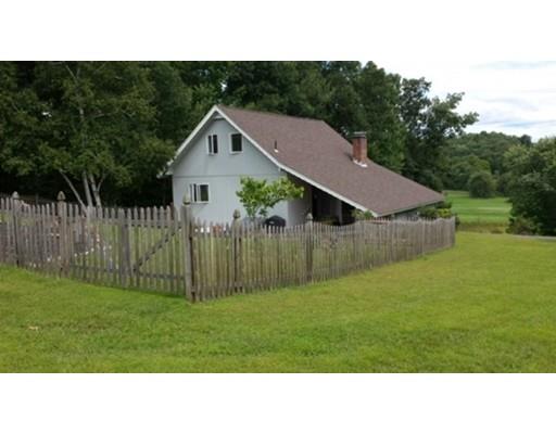554 E Mountain Rd, Westfield, MA 01085 photo 3