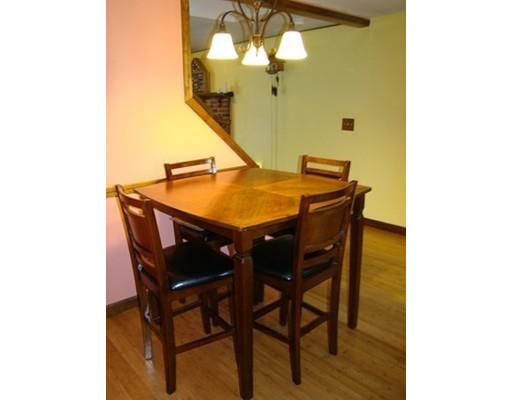 554 E Mountain Rd, Westfield, MA 01085 photo 7