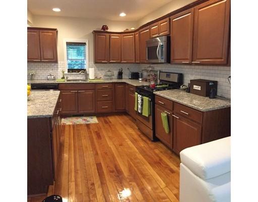 6 Colrain St, Worcester, MA 01603 photo 4