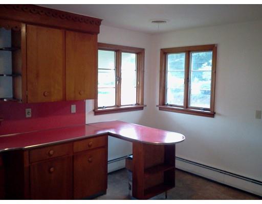13 Brouillard Dr, Chicopee, MA 01013 photo 3