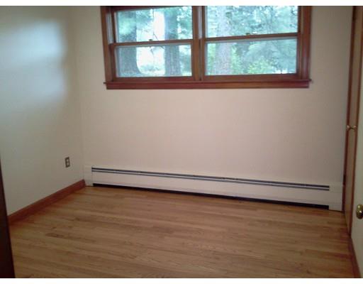 13 Brouillard Dr, Chicopee, MA 01013 photo 13