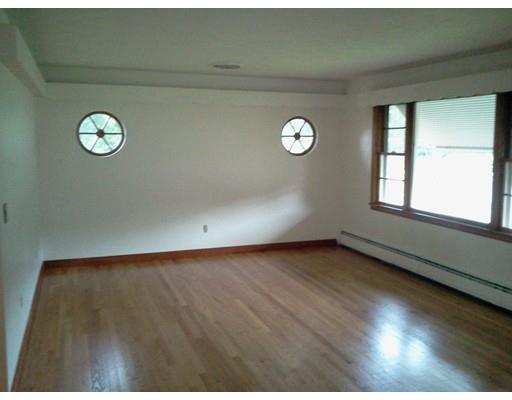 13 Brouillard Dr, Chicopee, MA 01013 photo 7