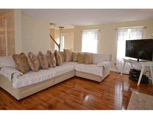 5 Brittany Dr, Wareham, MA 02571 photo 5