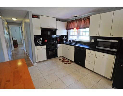113 North St, Danvers, MA 01923 photo 5