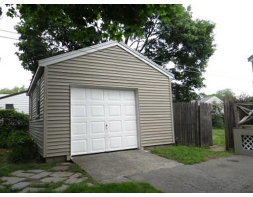 11 Harvard Ave, Saugus, MA 01906 photo 3