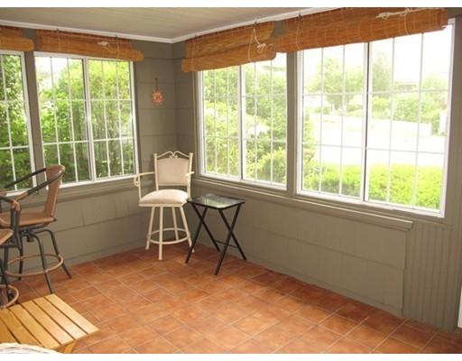 13 Jeppson Ave, Worcester, MA 01606 photo 8