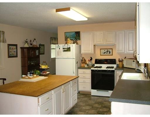 32 E Main St, Plainfield, MA 01070 photo 7