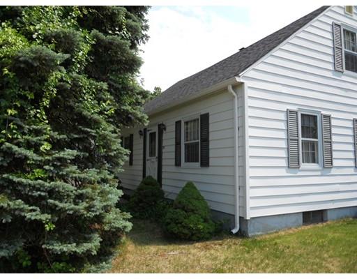 33 W Canton Cir, Springfield, MA 01104 photo 1