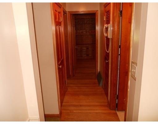 33 W Canton Cir, Springfield, MA 01104 photo 8