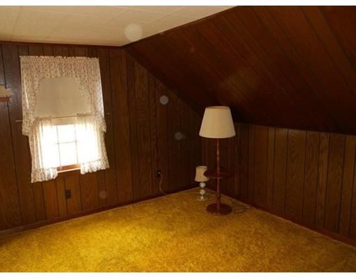 33 W Canton Cir, Springfield, MA 01104 photo 21