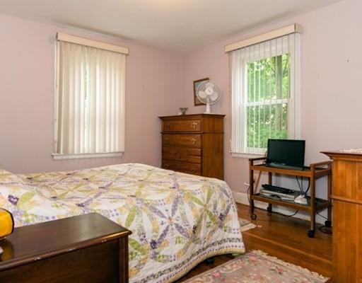 9 Second St, Worcester, MA 01602 photo 6