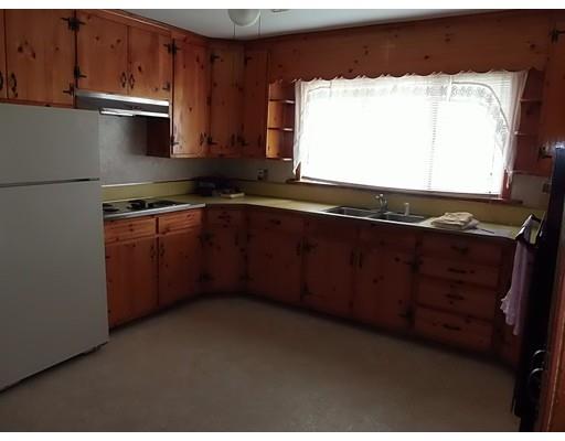15 Cummings St, Ware, MA 01082 photo 5