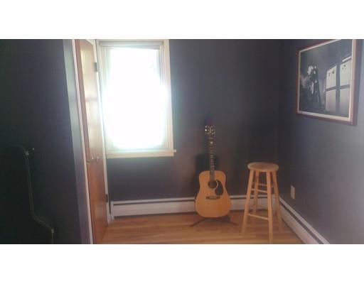 50 Greaney St, Springfield, MA 01104 photo 14