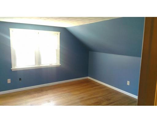 50 Greaney St, Springfield, MA 01104 photo 12