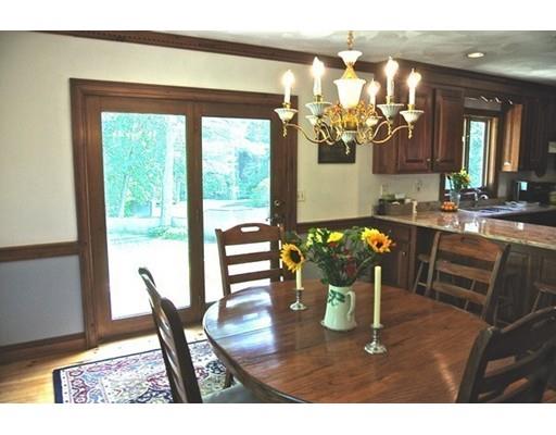 650 Pleasant St, Dunstable, MA 01827 photo 12