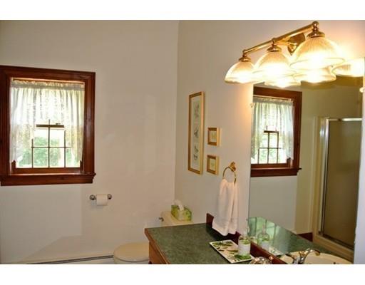 650 Pleasant St, Dunstable, MA 01827 photo 22
