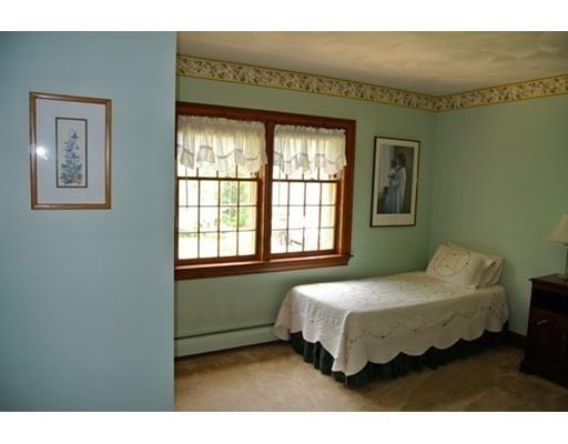 650 Pleasant St, Dunstable, MA 01827 photo 23