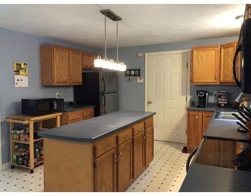 11 Eastview Dr, Worcester, MA 01602 photo 8