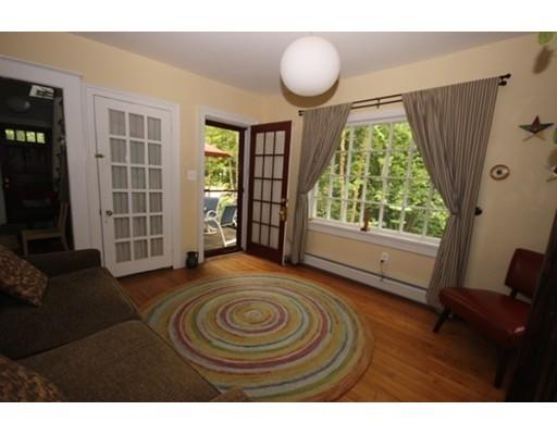 28 Keyes St, Northampton, MA 01062 photo 11