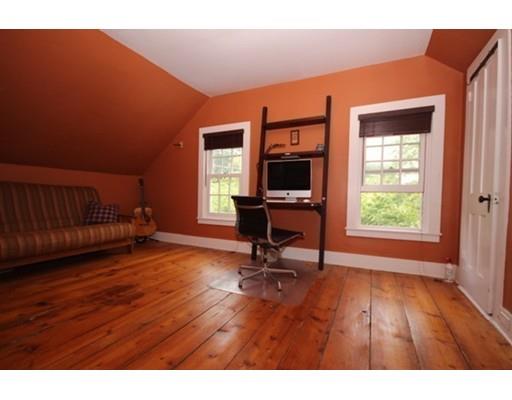 28 Keyes St, Northampton, MA 01062 photo 18