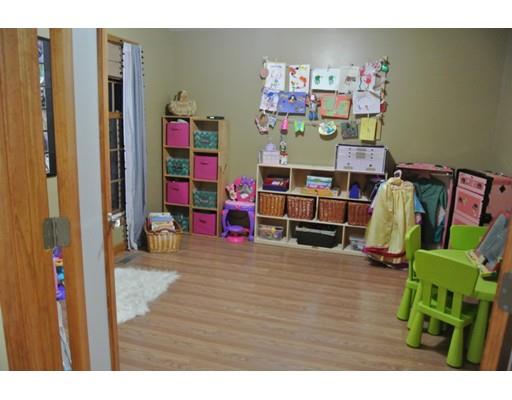 98 Perry St, Douglas, MA 01516 photo 6