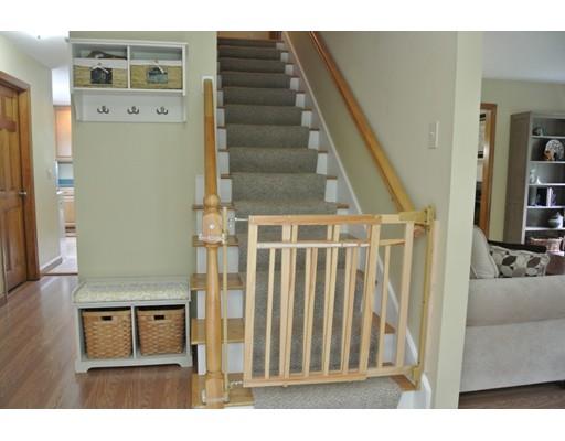 98 Perry St, Douglas, MA 01516 photo 3