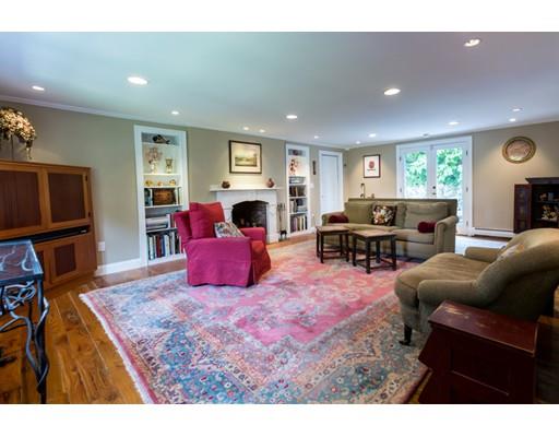 7 Dunns Ln, Marblehead, MA 01945 photo 6