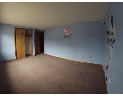 22 Matthew Dr, Easthampton, MA 01027 photo 16