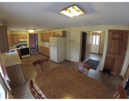 22 Matthew Dr, Easthampton, MA 01027 photo 6