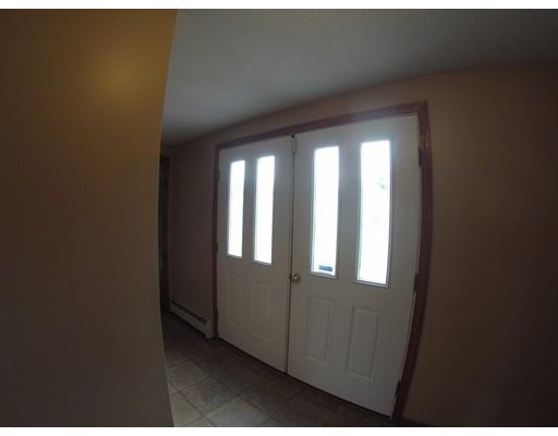 22 Matthew Dr, Easthampton, MA 01027 photo 12