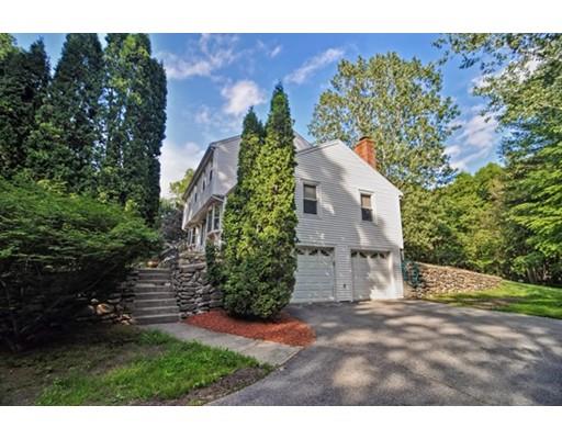 8 Asylum St, Mendon, MA 01756 photo 4