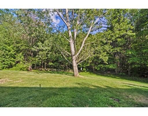 8 Asylum St, Mendon, MA 01756 photo 7