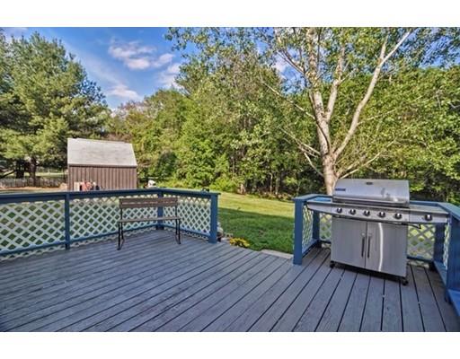 8 Asylum St, Mendon, MA 01756 photo 6