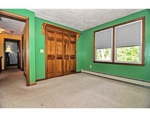 8 Asylum St, Mendon, MA 01756 photo 25