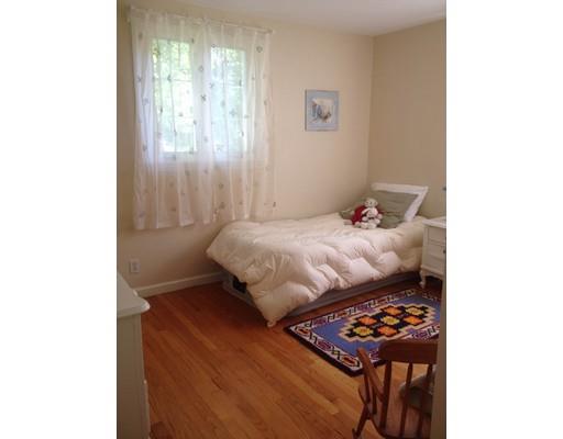 4 Louise Ave, Easthampton, MA 01027 photo 6