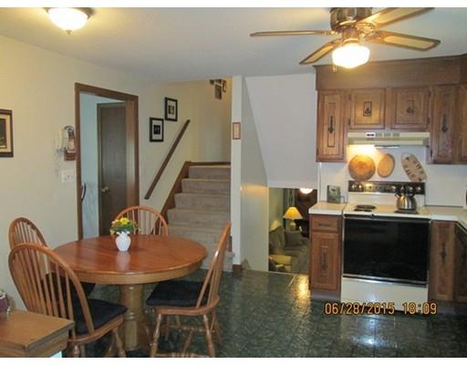 46 Nutmeg Cir, Chicopee, MA 01020 photo 10
